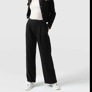 SAINT + SOFIA Camden Wide Leg Pant in Black, Size M